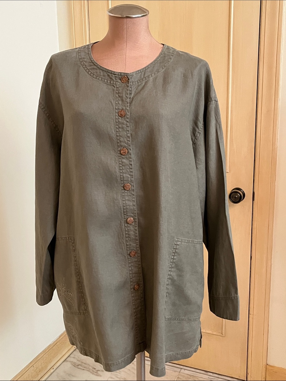 J. JILL Lagenlook 100% Linen Embroidered Fly-Away Back 2 Pocket Olive Top SZ XL